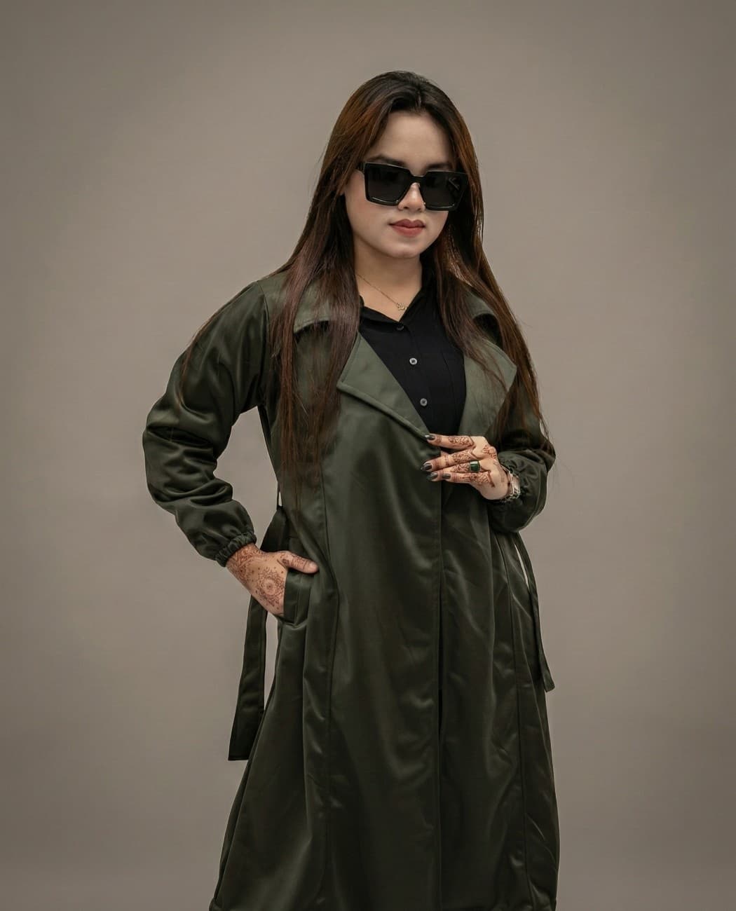 শিক বেল্ট পকেট ওভারকোট ইবনি